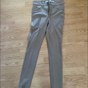 Women’s Pants
